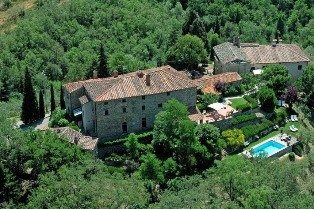 Borgo San Pietro In Villa *
