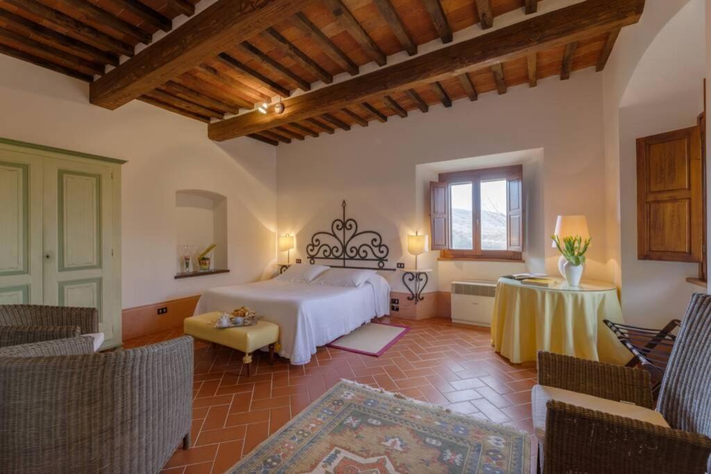 Borgo San Pietro In Villa Polvano