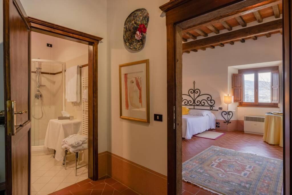 Villa Borgo San Pietro In