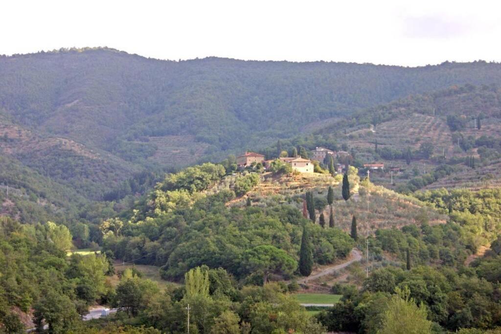 Borgo San Pietro In *