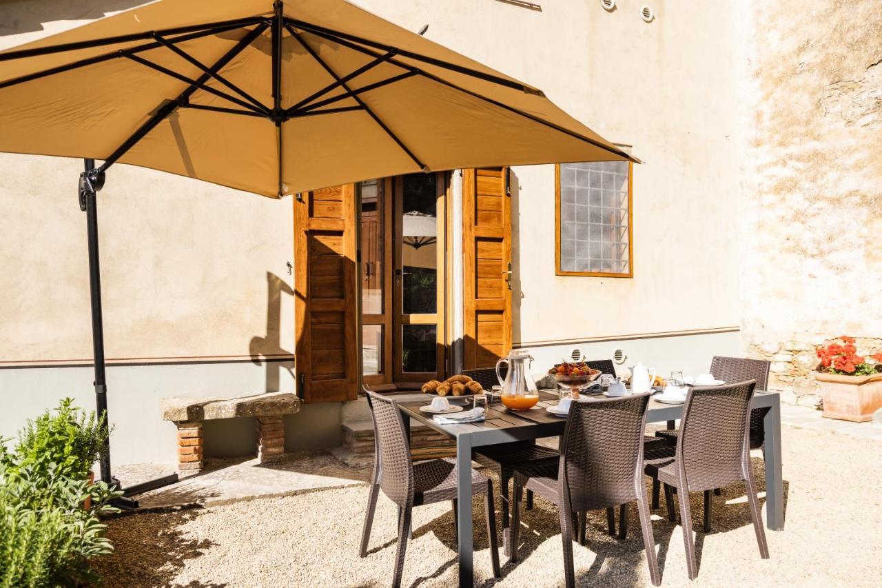 Borgo San Pietro In *
